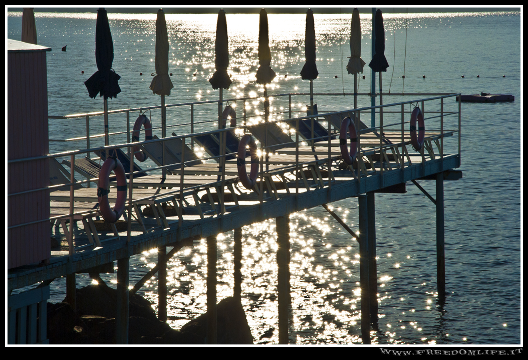 Liguria - Tramonto sul pontile