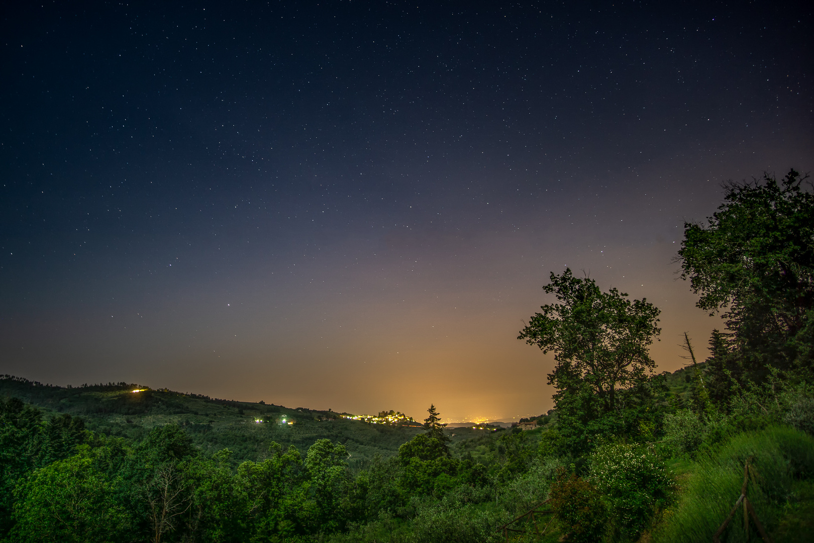 Ligurien bei Nacht