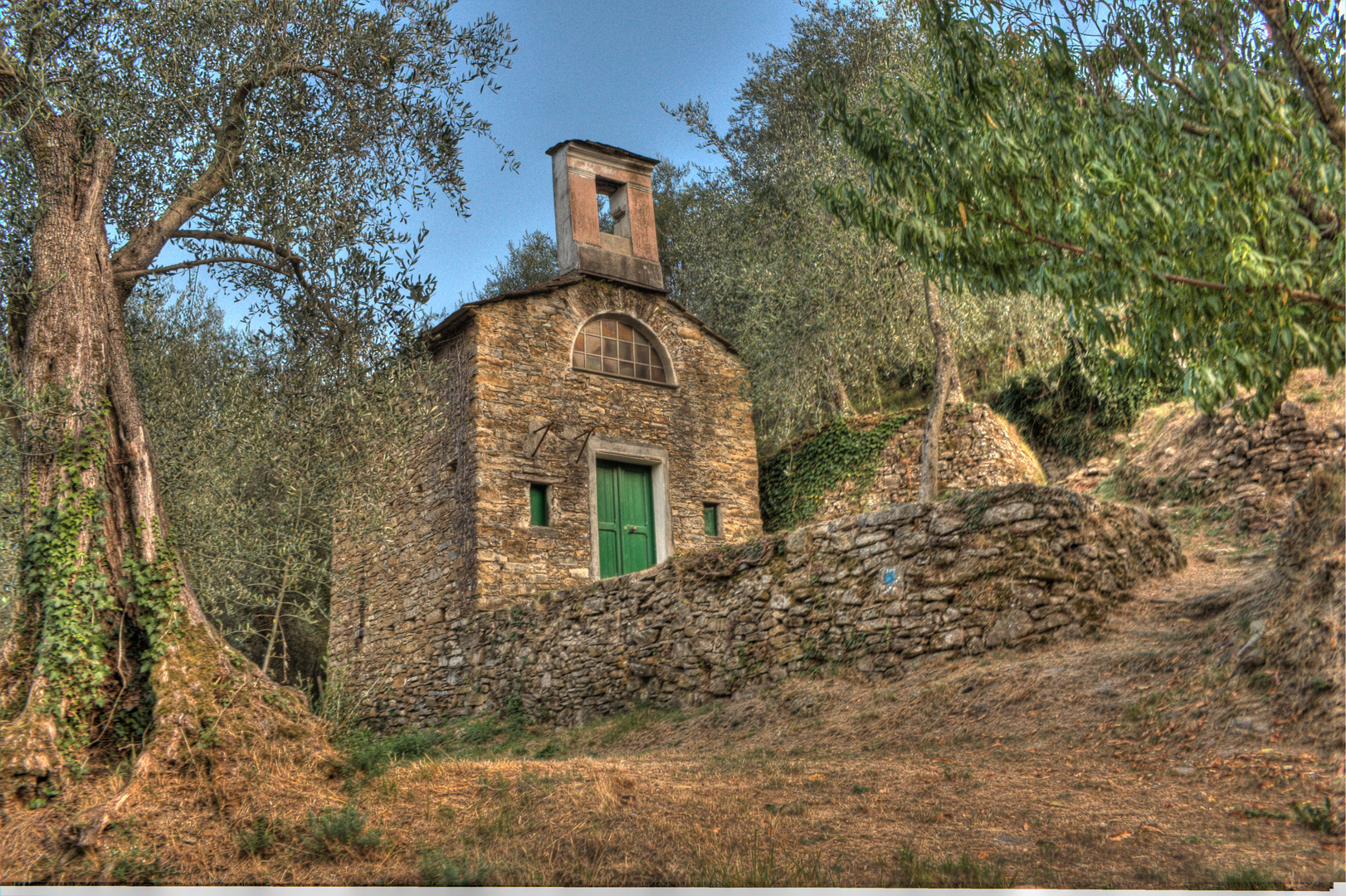 Ligurische Kapelle (HDR)