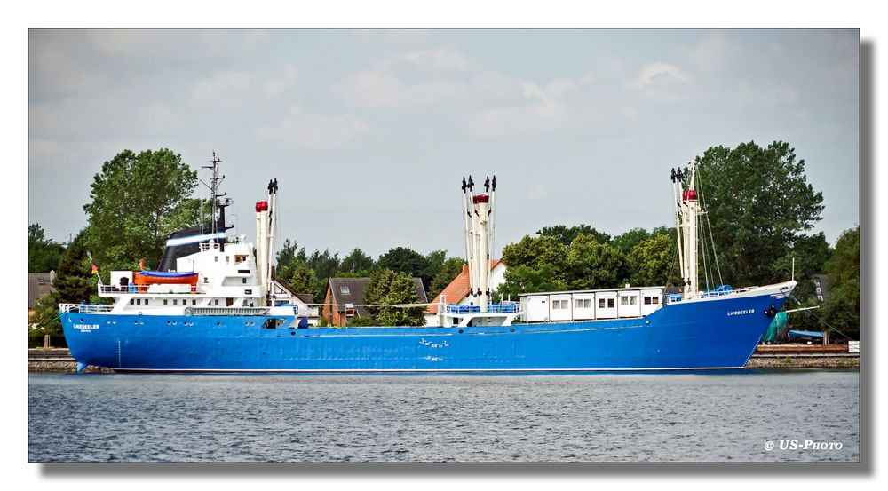 Likedeeler Stückgutfrachter im Hafen von Rostock