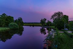 Lila Himmel - die Hamme