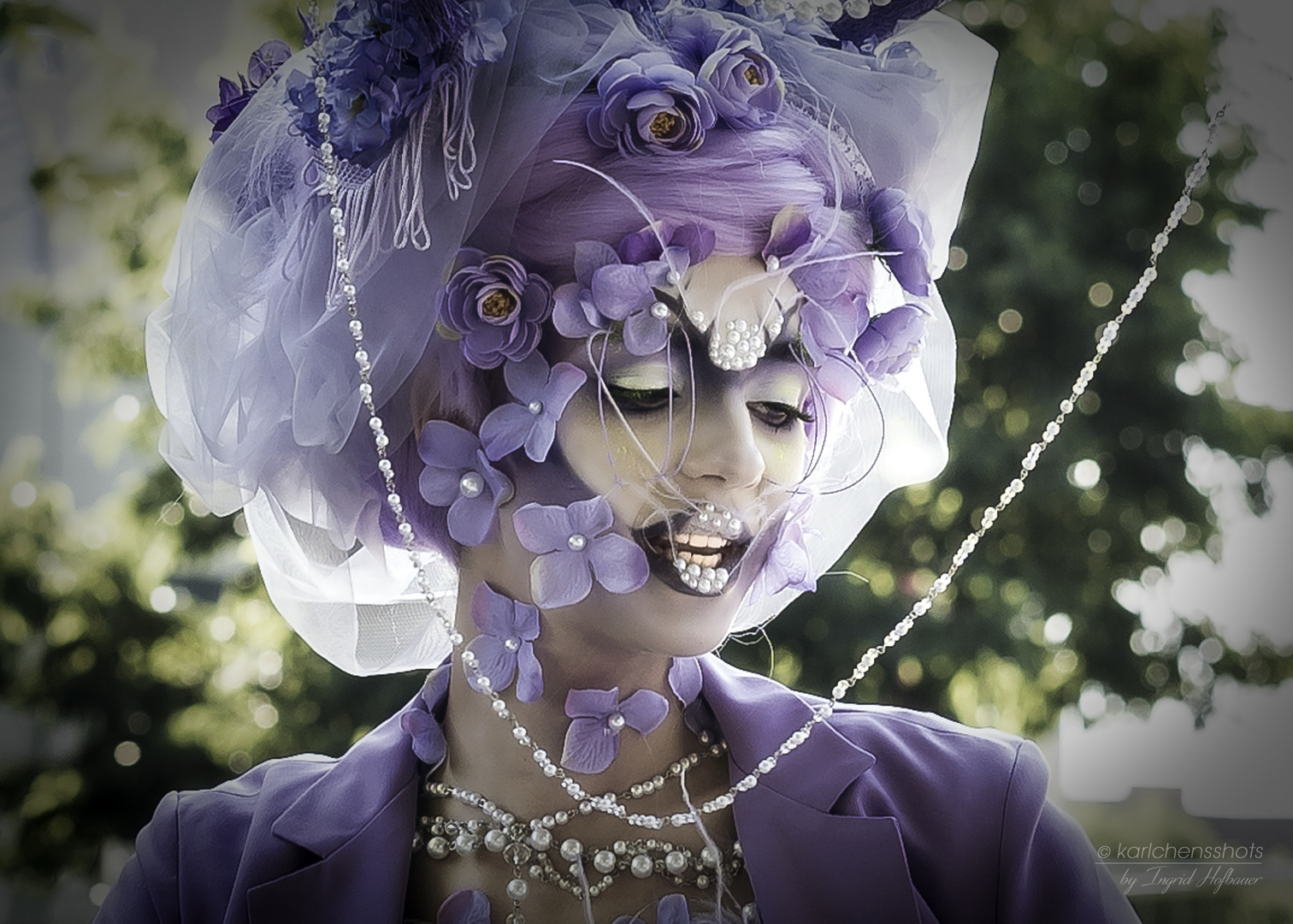 Lilac Lady 