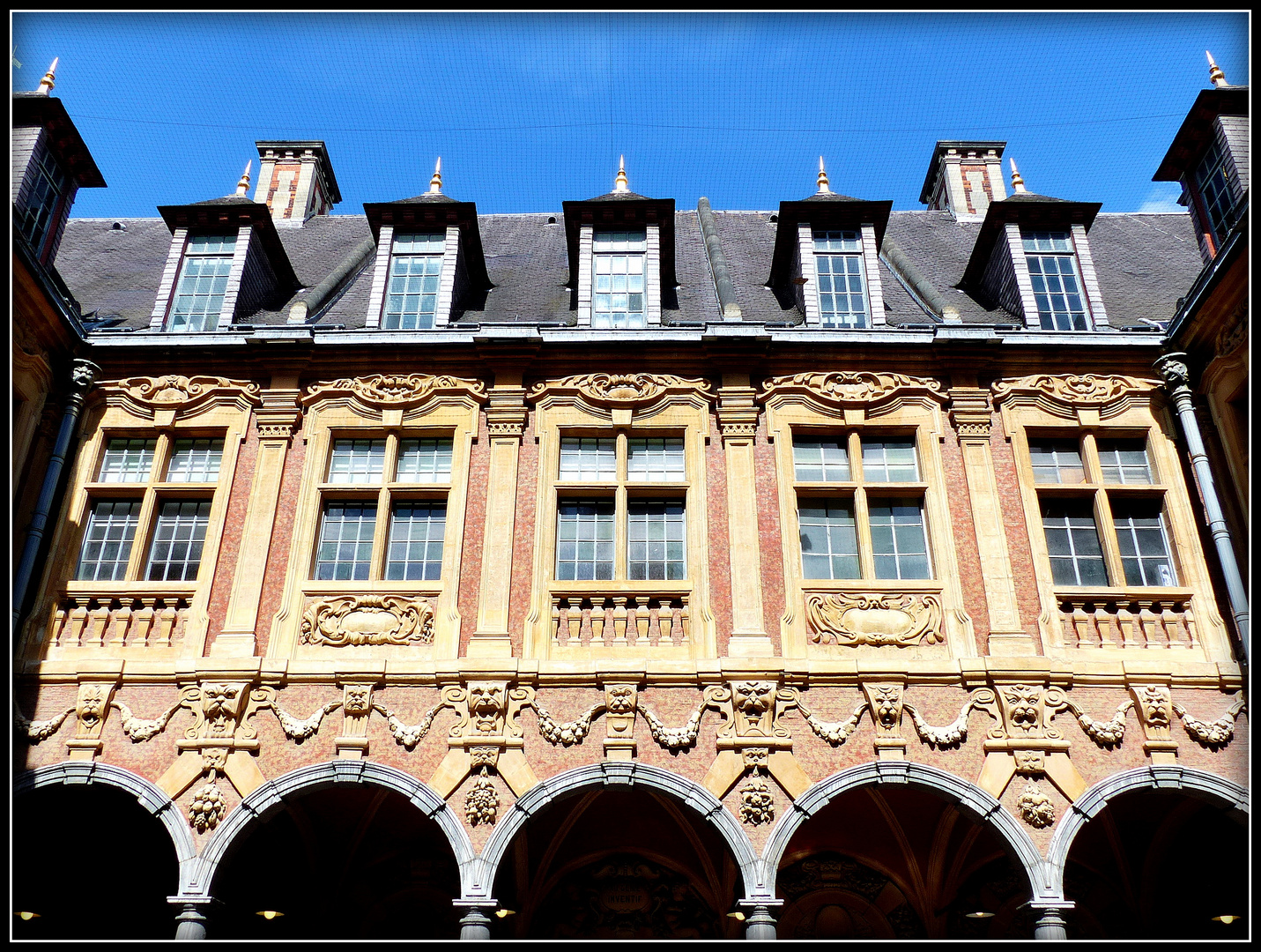 LILLE - 6 - 