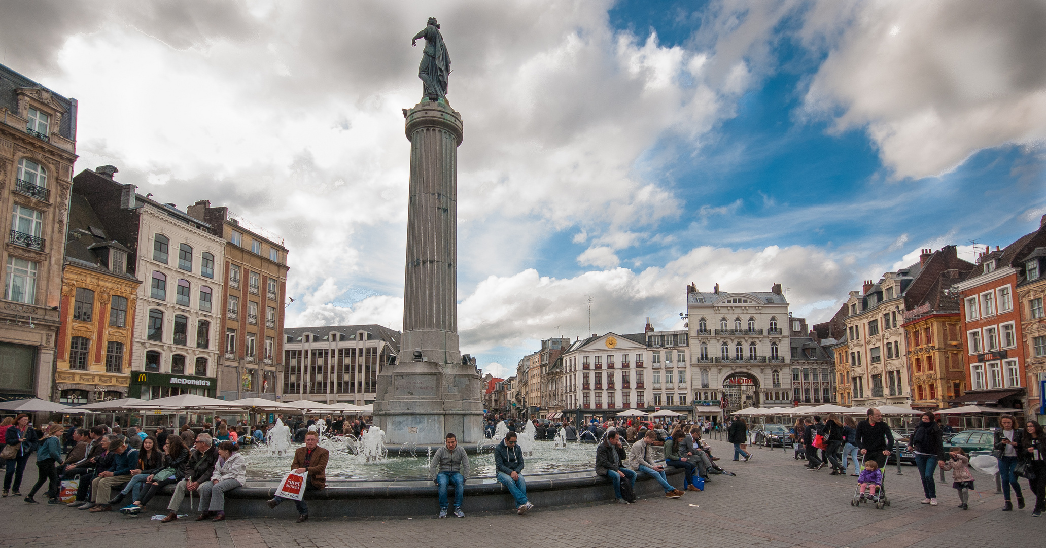 Lille - Place du Général-de-Gaulle - 12