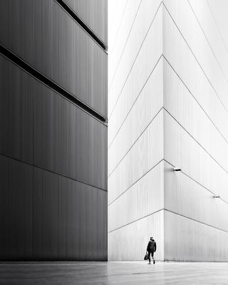 Lilliputian megalomania