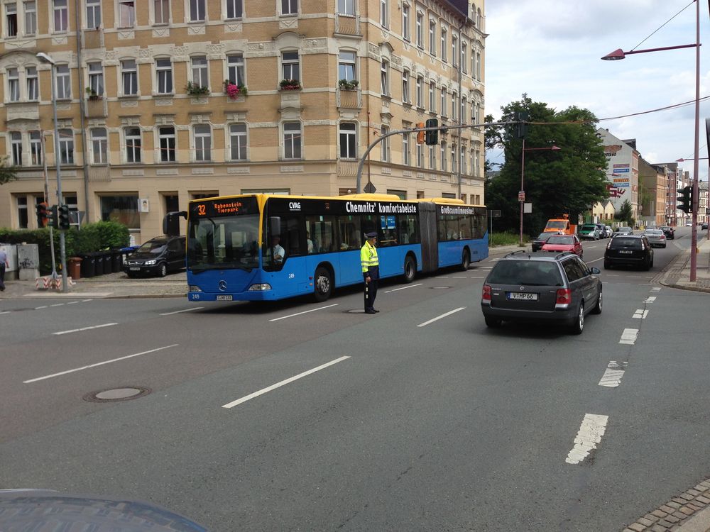 Limbacher-/Ecke Beyerstr. mit OL32