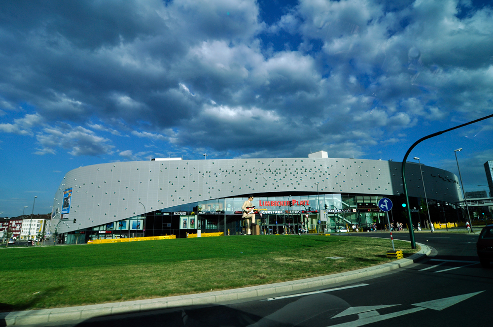 Limbecker Platz - das neue Einkaufszentrum von Karstadt