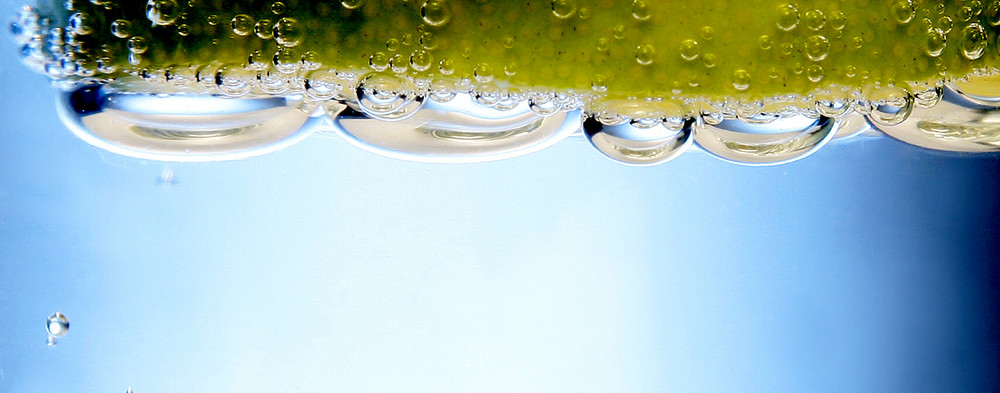 limette im wasserglas