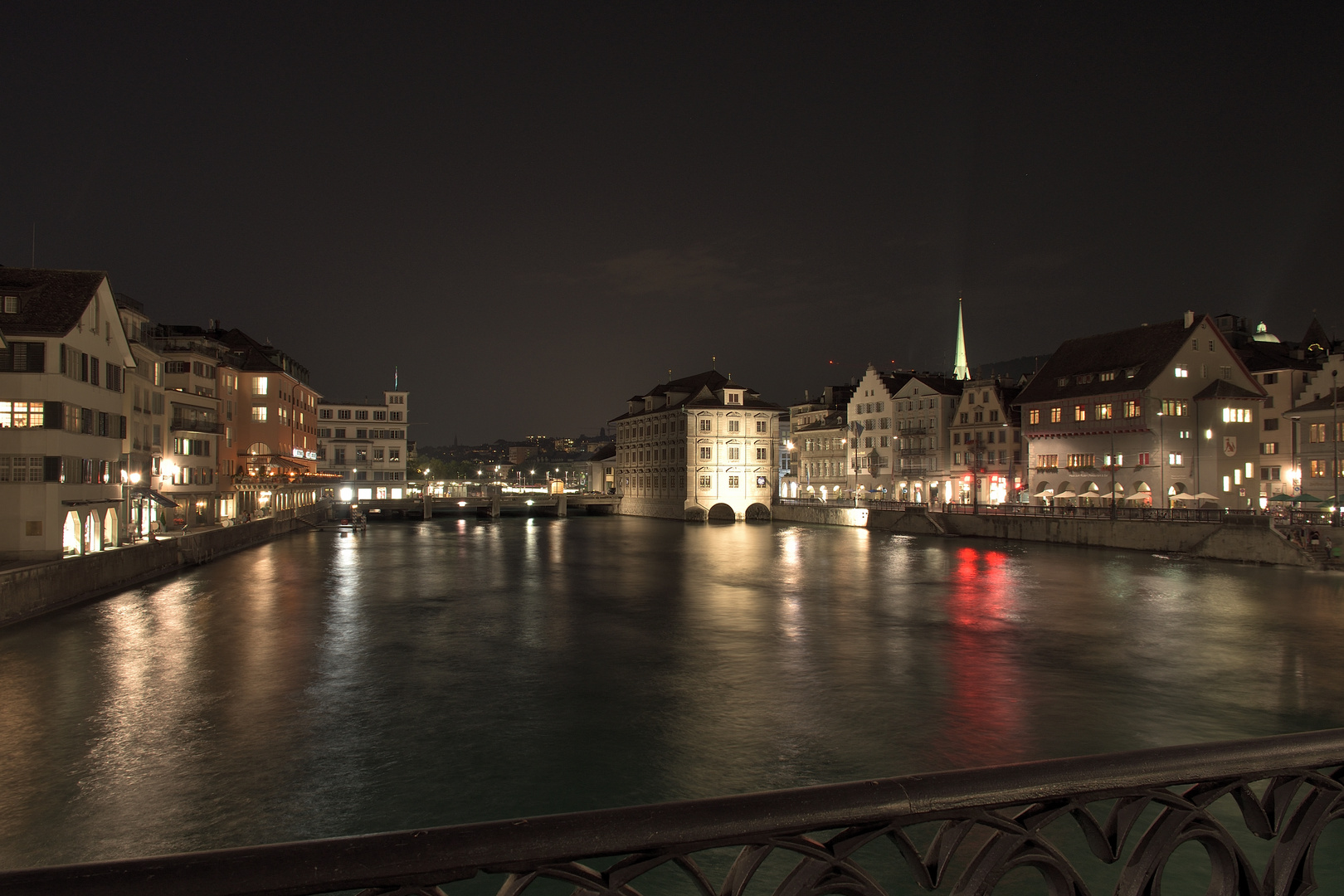 Limmat abwärts gesehen