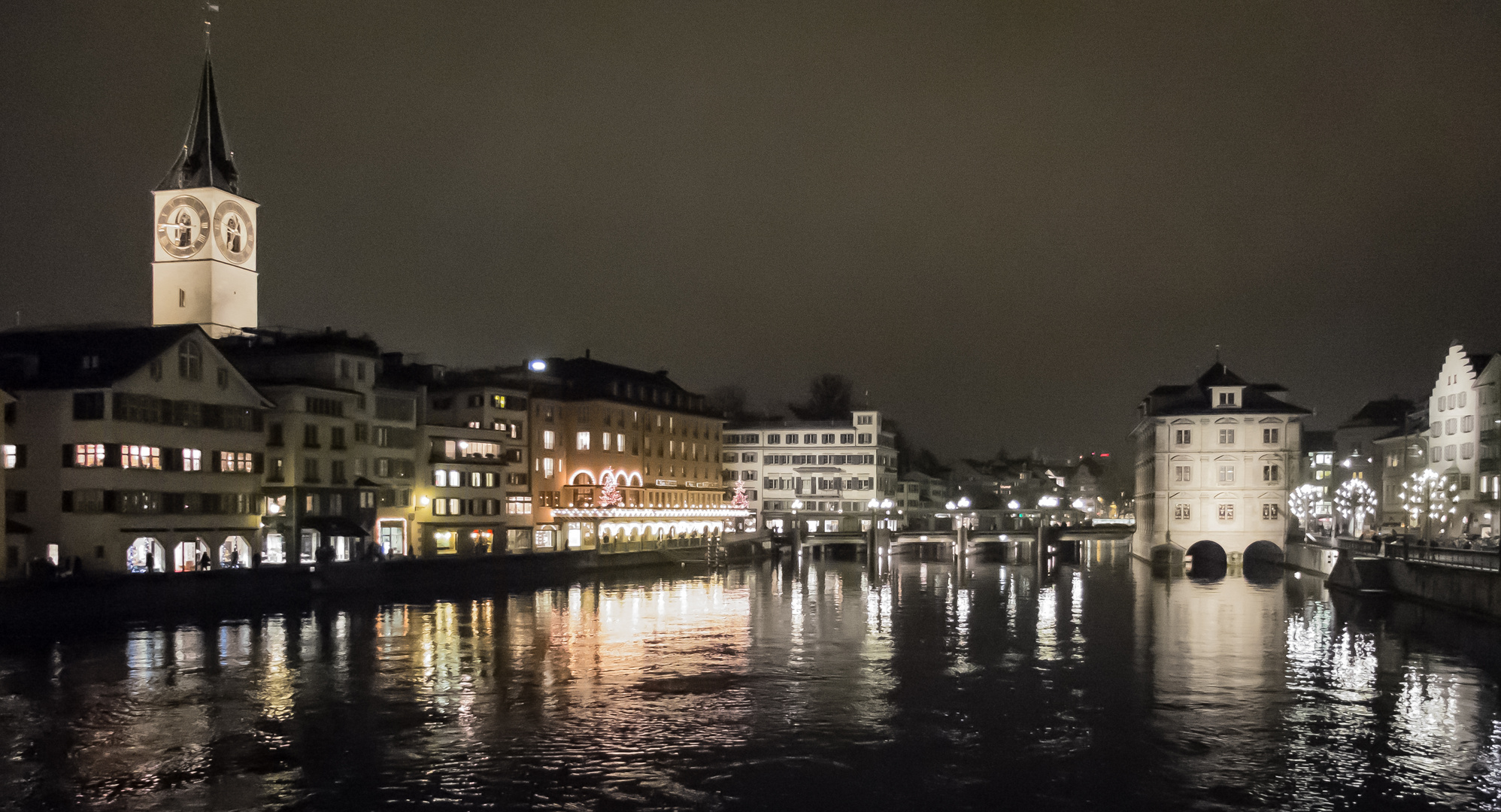 Limmat bei Nacht - Zürich