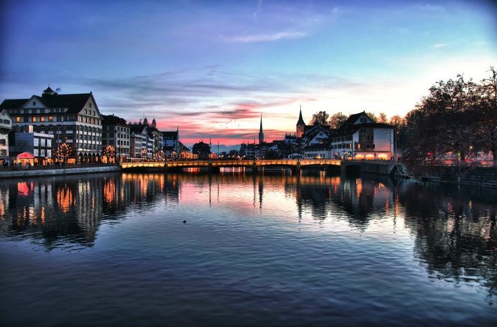 Limmat Blue Hour