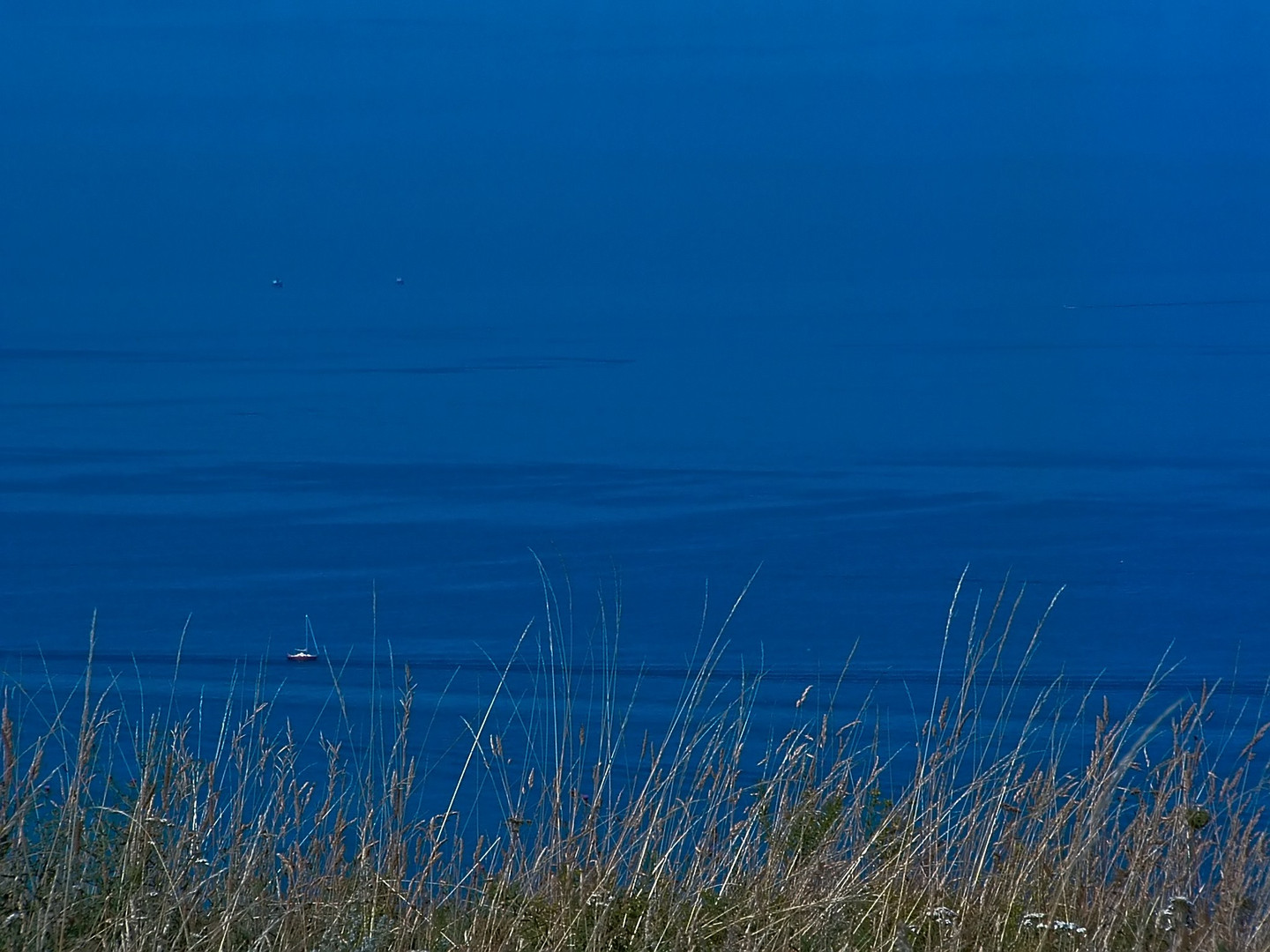 L'immensité de bleu ..!