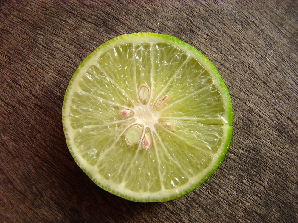 Limon on wood