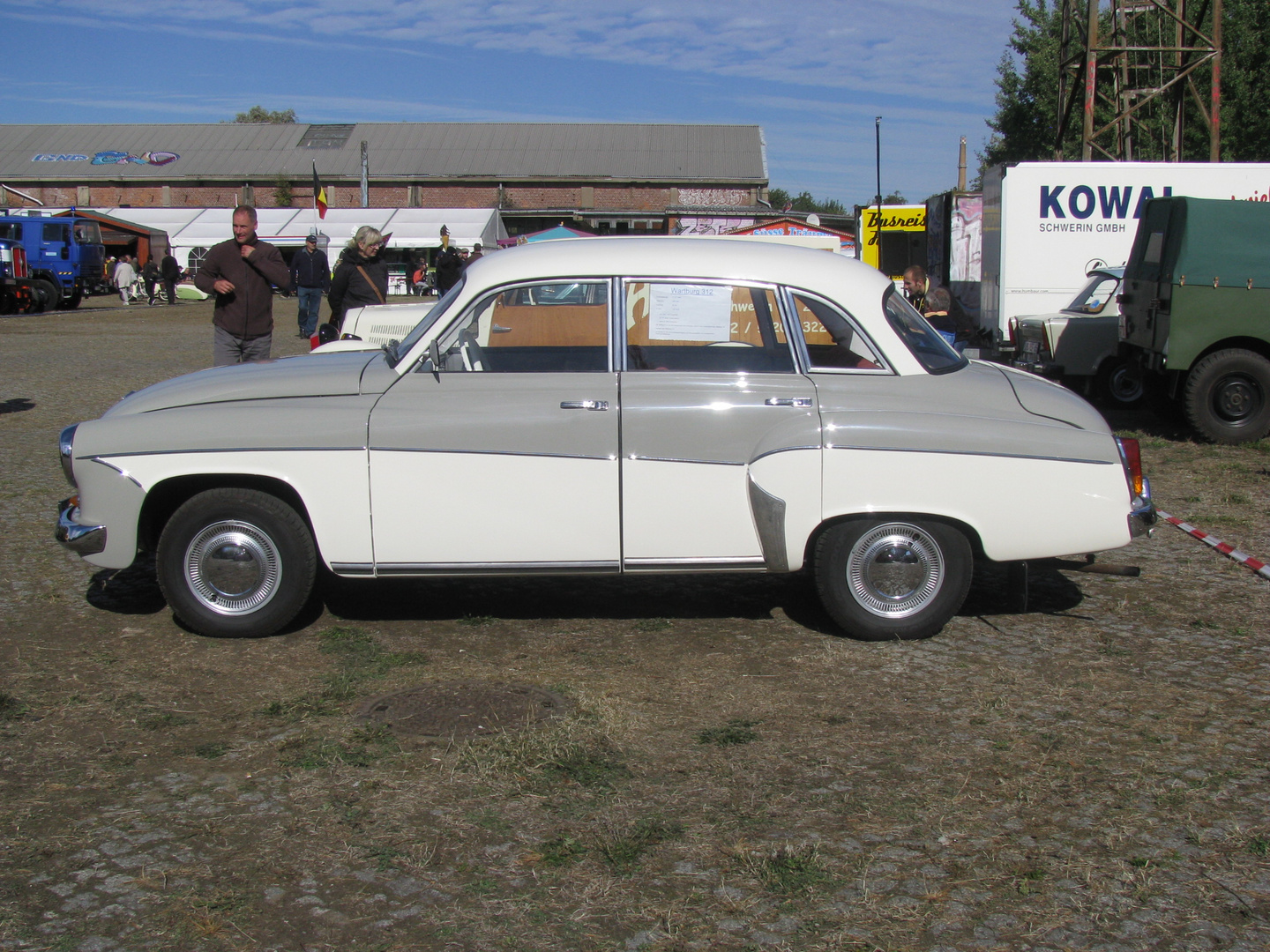 Limousine Wartburg 1000/311