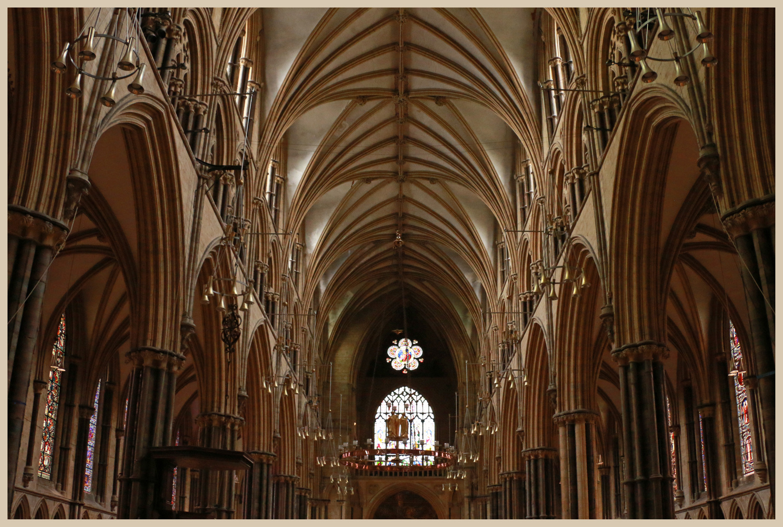 Lincoln cathedral the nave