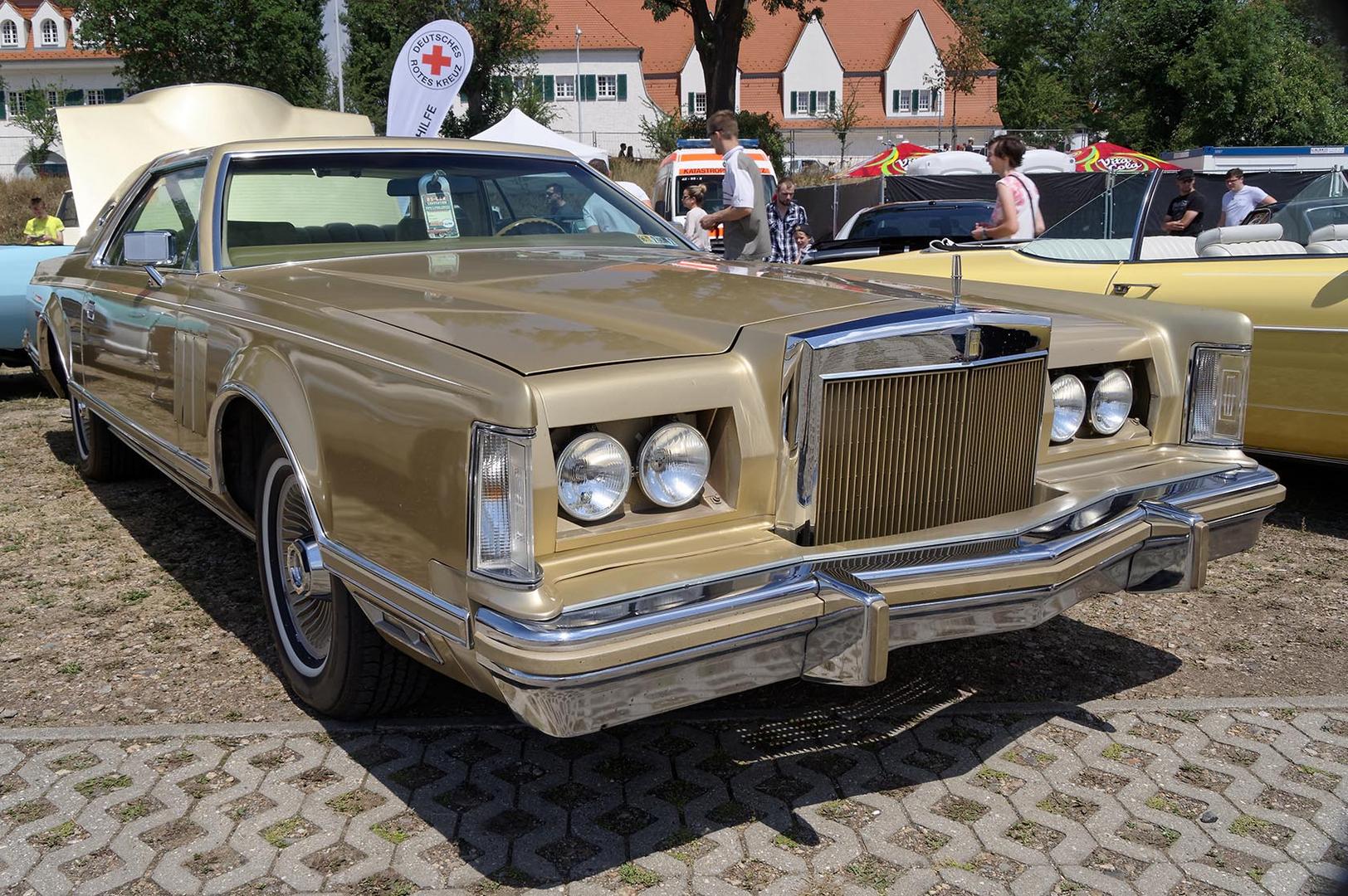 Lincoln Continental