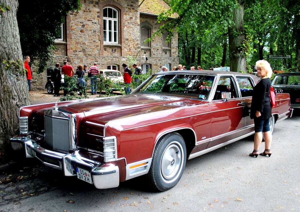 Lincoln Continental