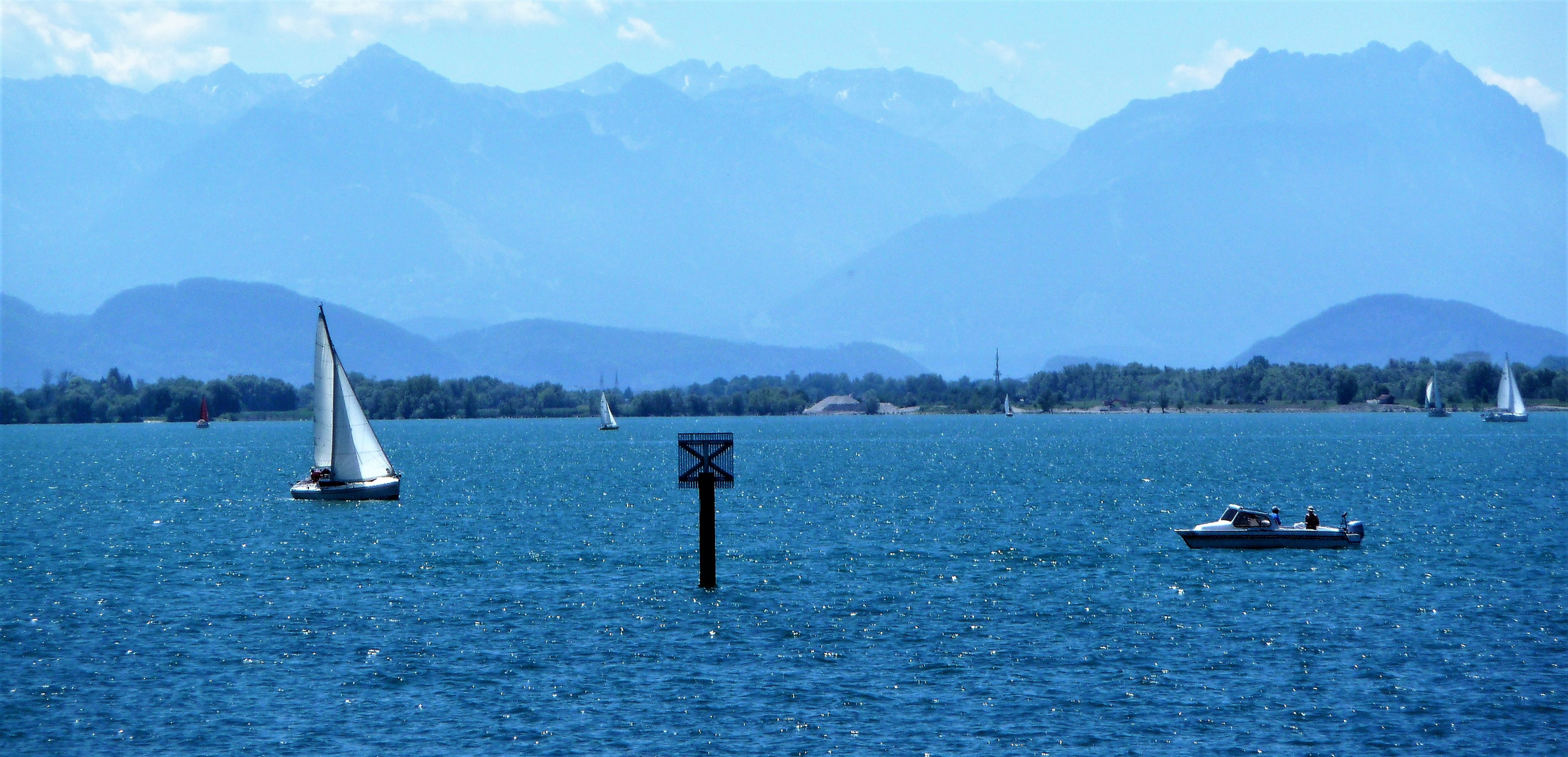 Lindauer Farbenlehre in BLAU