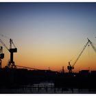 Lindenau-Werft Kiel im Sonnenuntergang