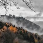 Lindenfels im Herbstnebel