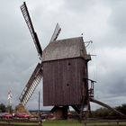 Lindhorster Bockwindmühle links