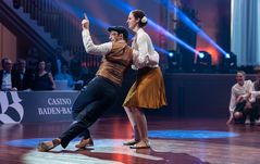 Lindy Hop Formation aus München bei der WTG