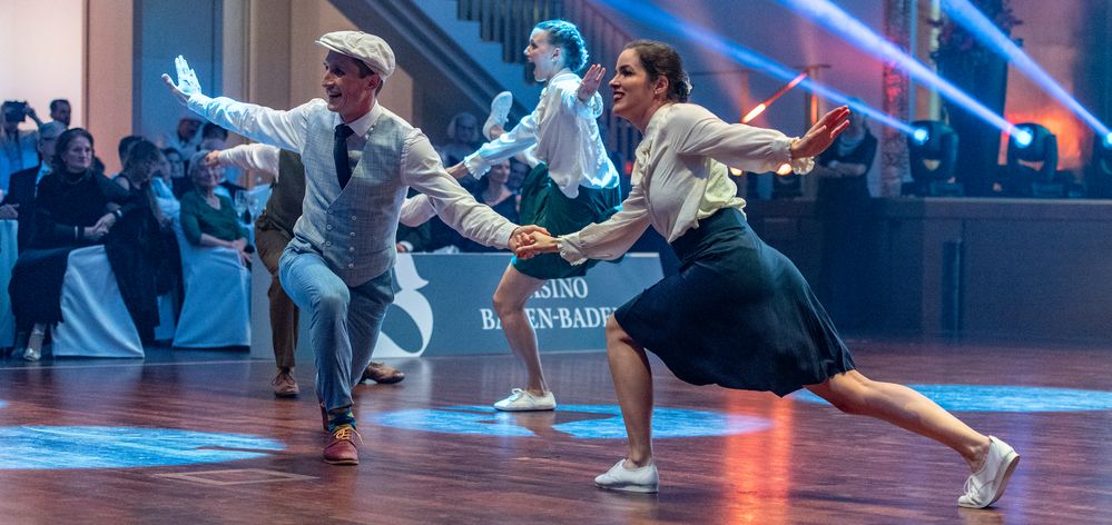 Lindy Hop Formation aus München bei der WTG