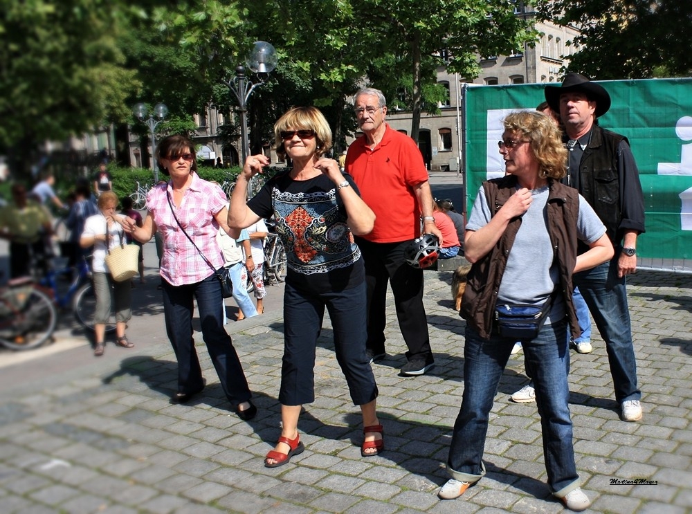 Line Dance.