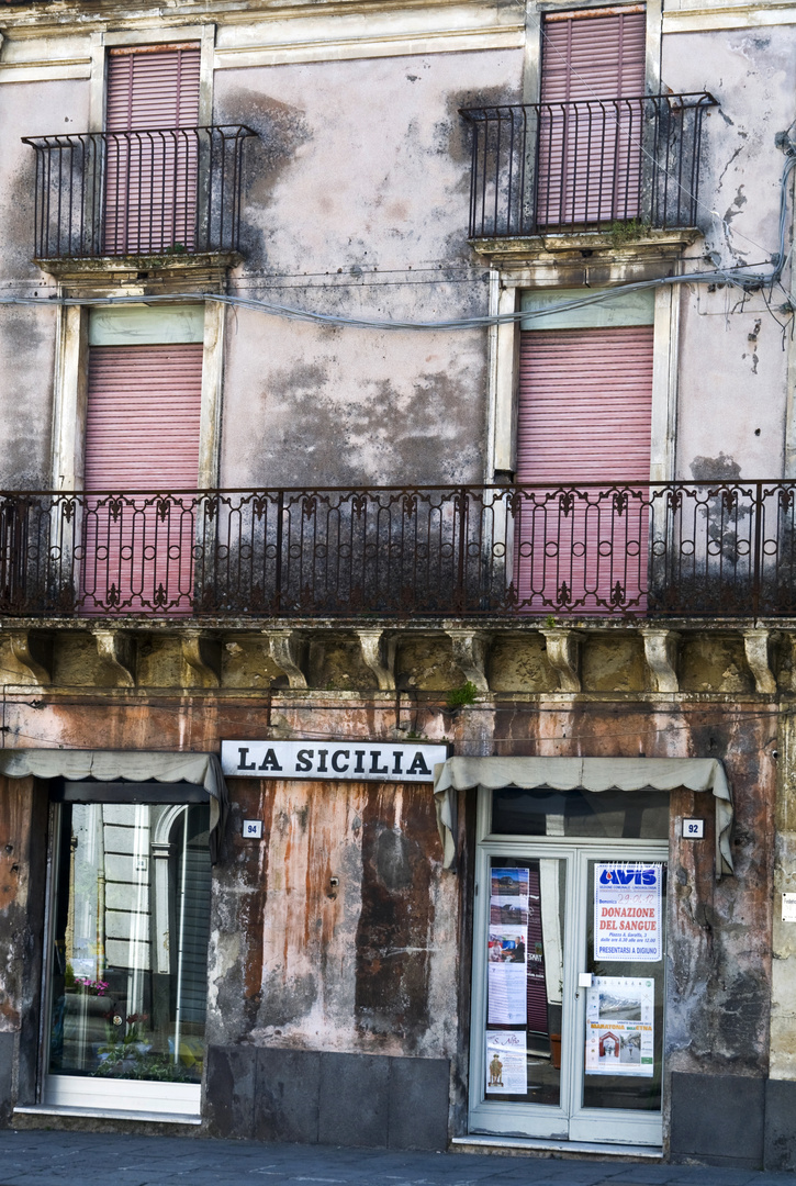 Linguaglossa - Fassade - Sicilia - Region Etna - UNESCO