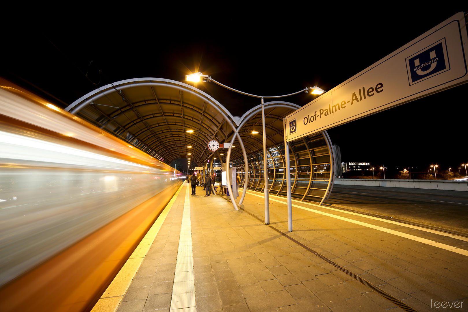 Linie 63 nach Bad Godesberg (um 3 Minuten verspätet)