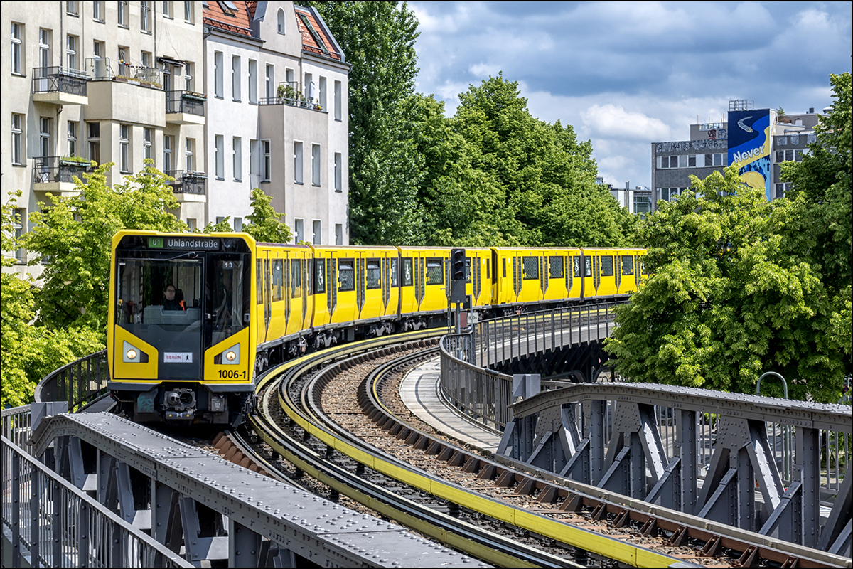 Linie U1 mit Wagen 1006-1