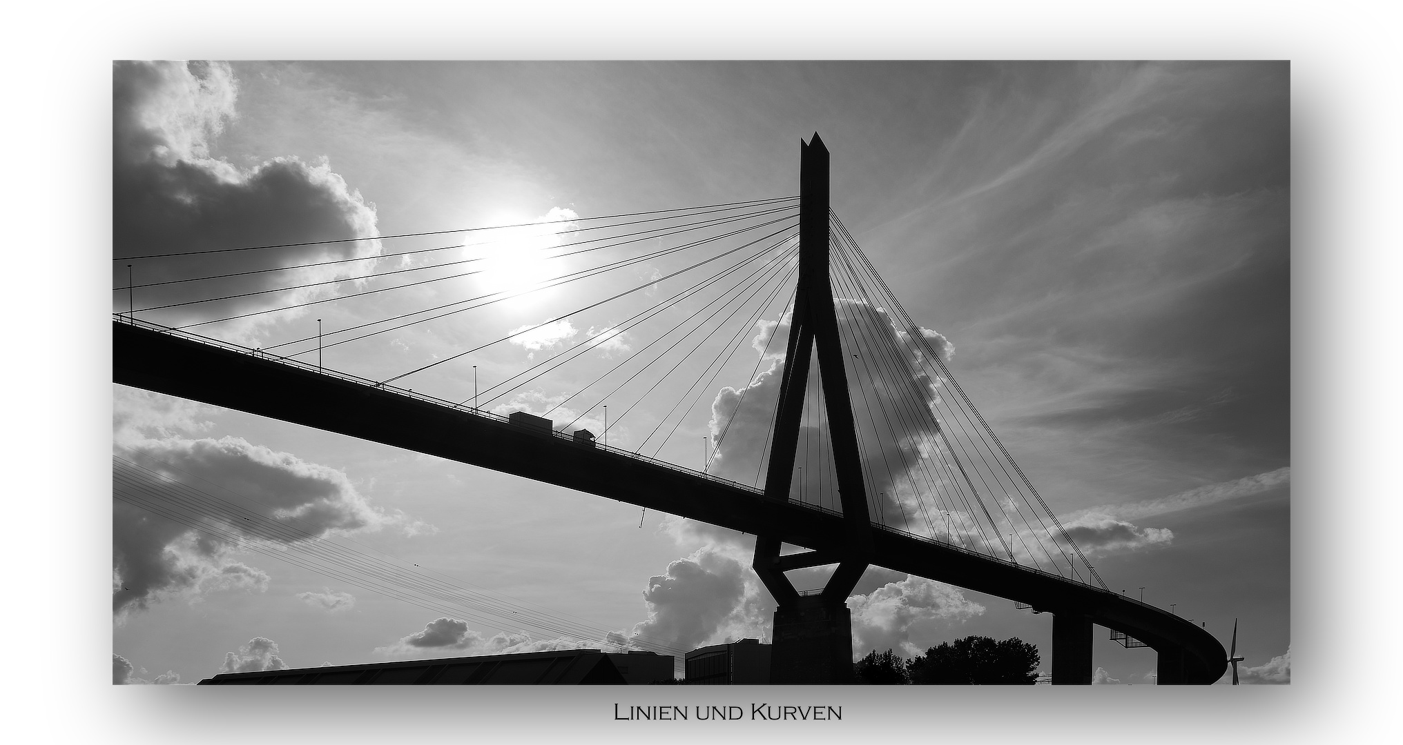 Linien und Kurven - die Köhlbrandbrücke