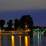 linkes Moselufer bei Koblenz