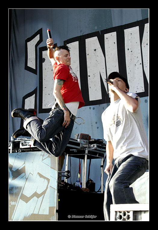 LINKIN PARK live on stage