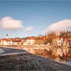 ~~ links der Brücke ~~