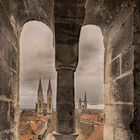 Links der Dom und rechts St. Martini (Halberstadt)