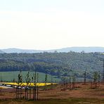 Links der Lilienstein und rechts der Königstein mit der Festung