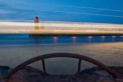 Links nach Blexen, rechts Bremerhaven