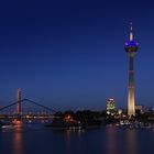 Linksabbieger im Medienhafen