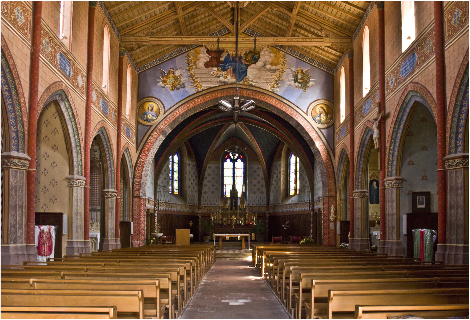 L’intérieur de l’Eglise Notre-Dame de Francescas (XIème – XVIème siècles)