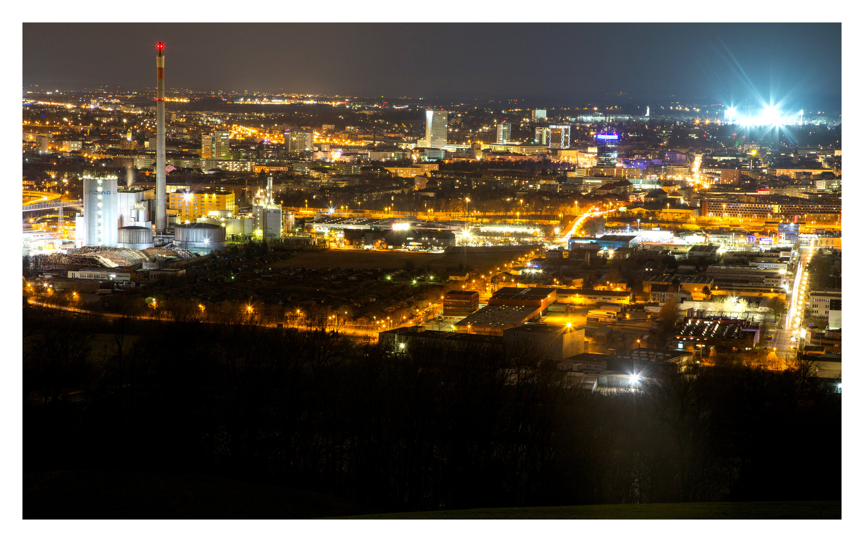 Linz at night