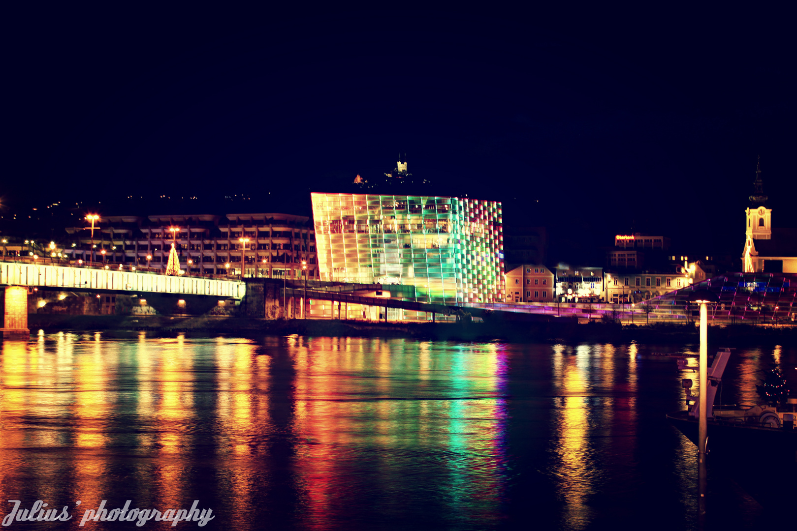 Linz - at Night III