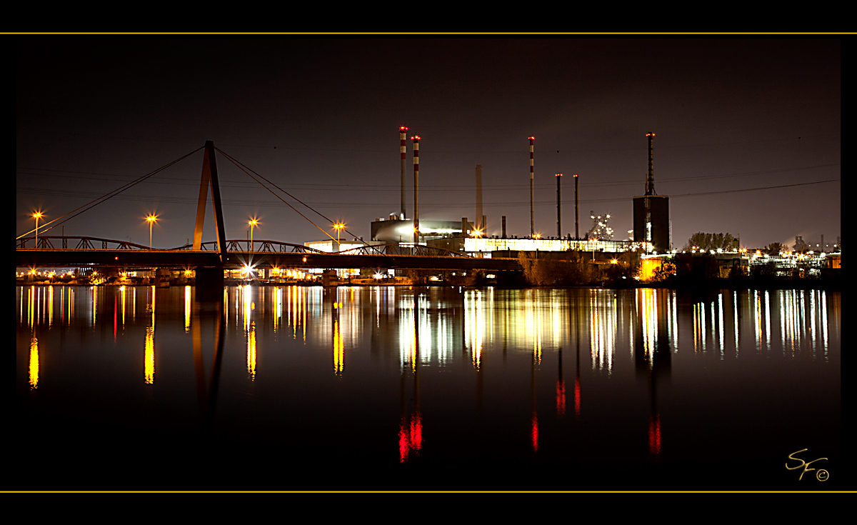 Linz bei Nacht