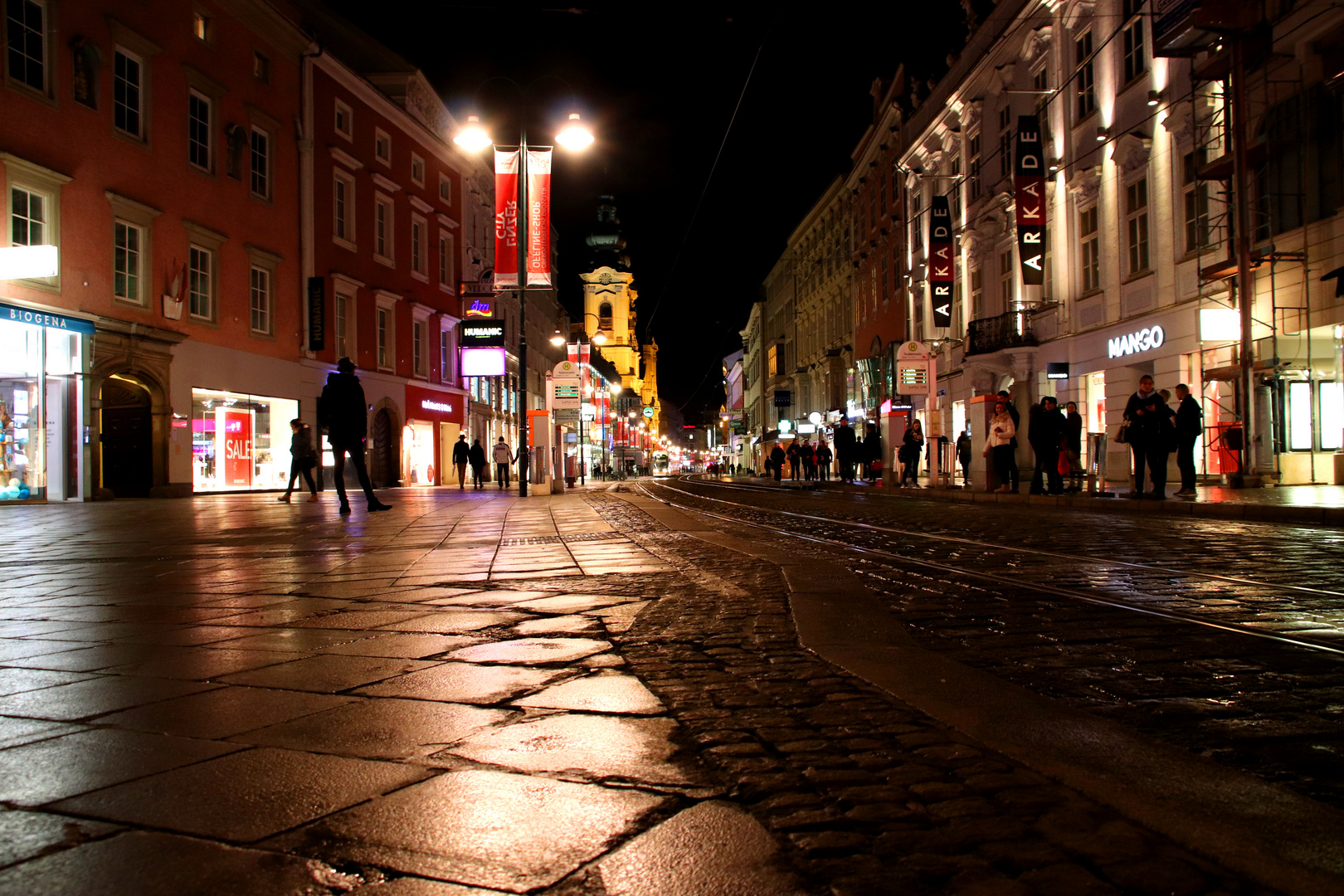 Linz bei Nacht