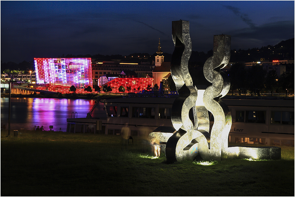 Linz bei Nacht