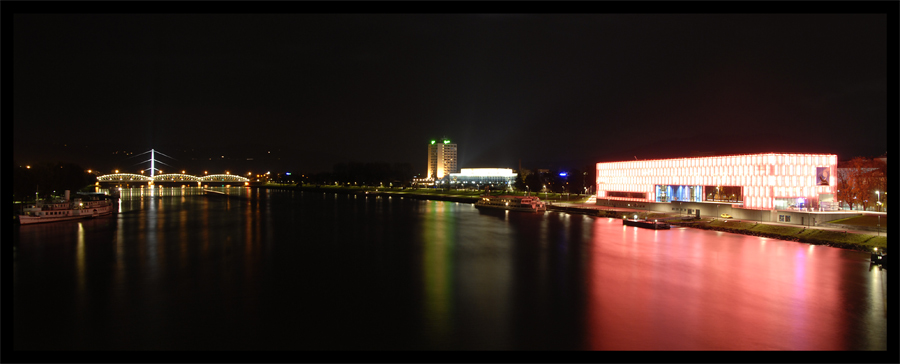 Linz bei Nacht