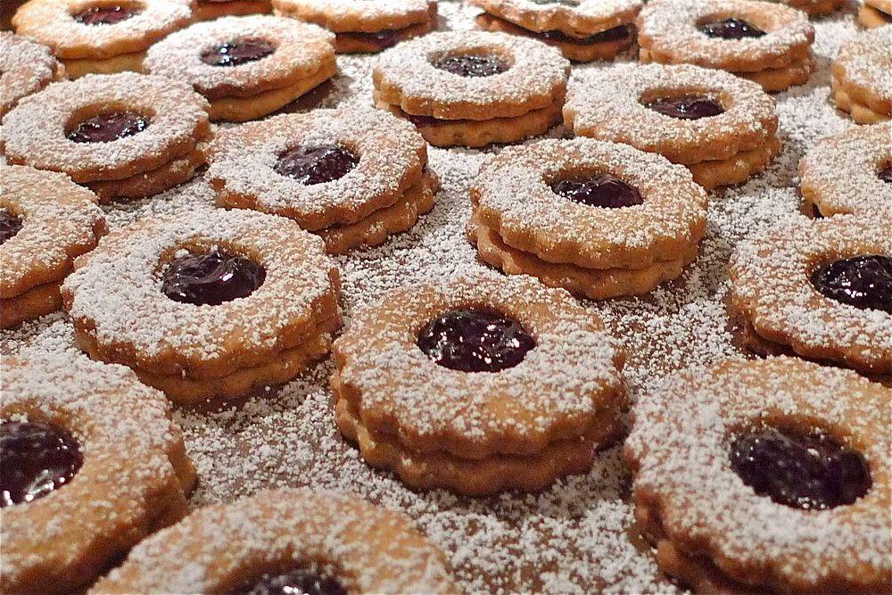 Linzer Augen Foto &amp; Bild | stillleben, food-fotografie, gebäck Bilder ...