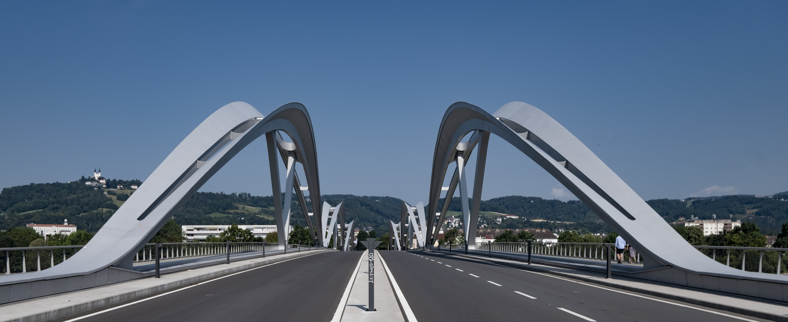 Linzer Donaubrücke: