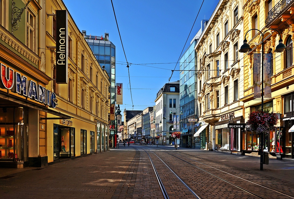 Linz/Landstrasse - bei 38° nahezu Menschenleer