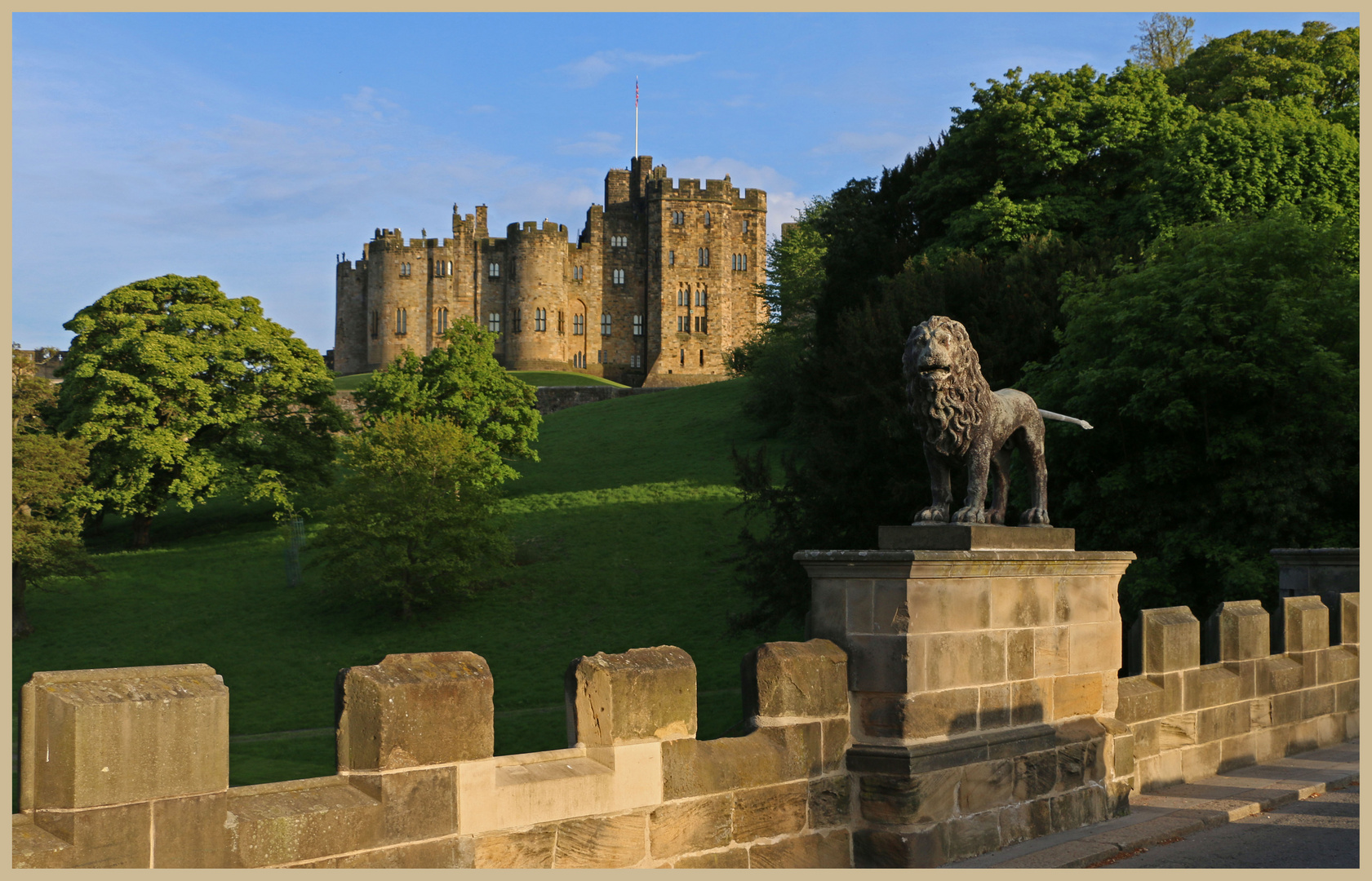 lion bridge at alnwick 6